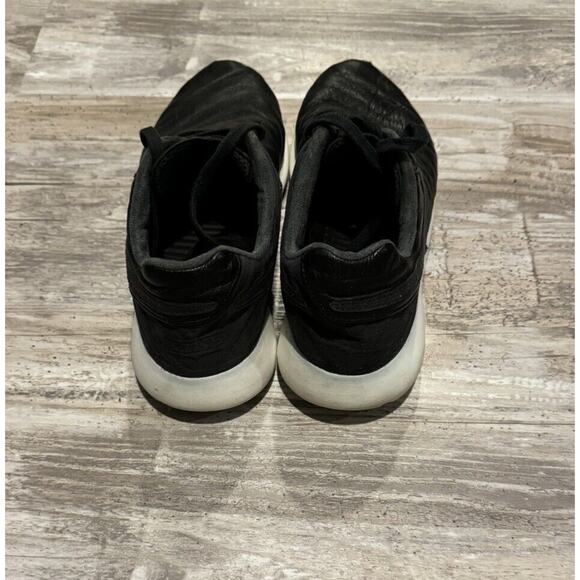 Size 8.5 - Nike Roshe Tiempo 6 Black - Picture 2 of 7